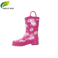 Bottes de pluie d&#39;imprimerie rose